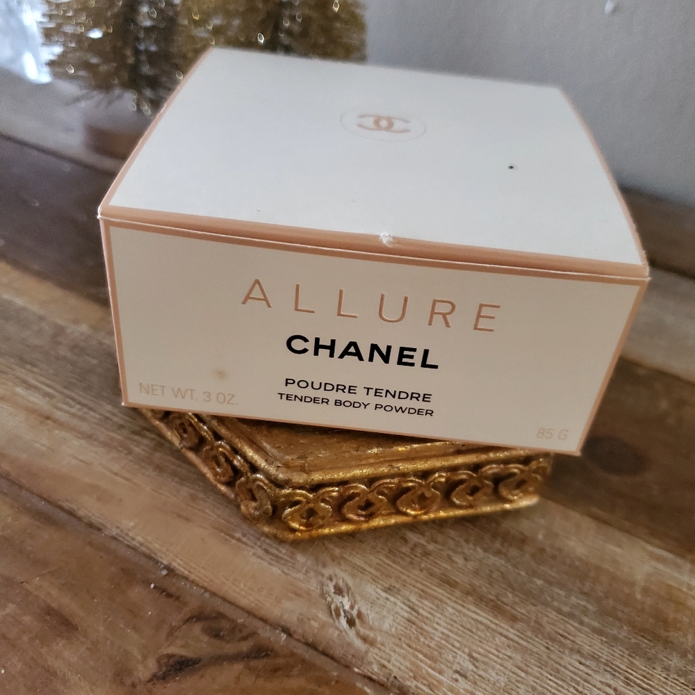 Chanel Allure Poudre Tendre Body Powder